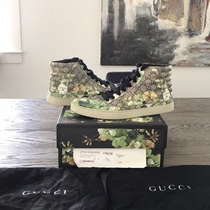 Gucci Beige And Green Blooms Print Canvas Hi-tops